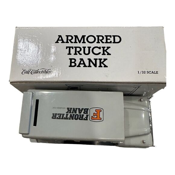 Brink's 1959 GMC Armored Truck Die-Cast Metal Vehicle W/Coin Bank, Ertl B865 - Picture 13 of 15